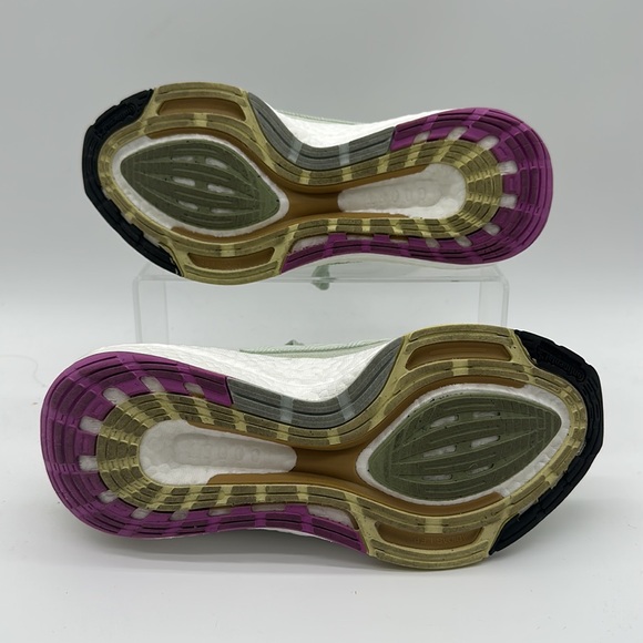 Adidas Men's Size 8.5 Ultraboost (GX9162) Running Trainer Sneaker Sports - Picture 3 of 6